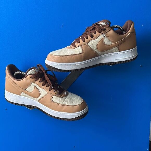 Nike Solarsoft Moccasin Mens Red Black White Men Size 7 555301-601 - Picture 1 of 6